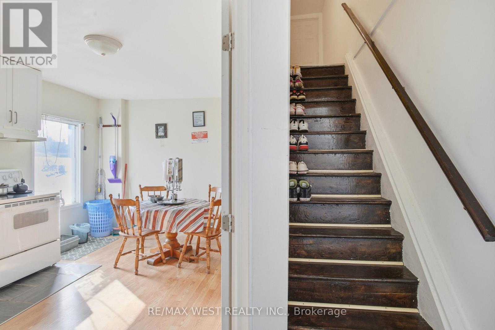 597 Barton Street E, Hamilton (Gibson), Ontario  L8L 2Z6 - Photo 29 - X12460486