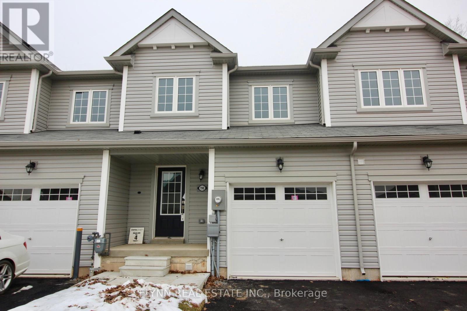 190 Esther Crescent, Thorold, Ontario  L3B 0G9 - Photo 1 - X12460496