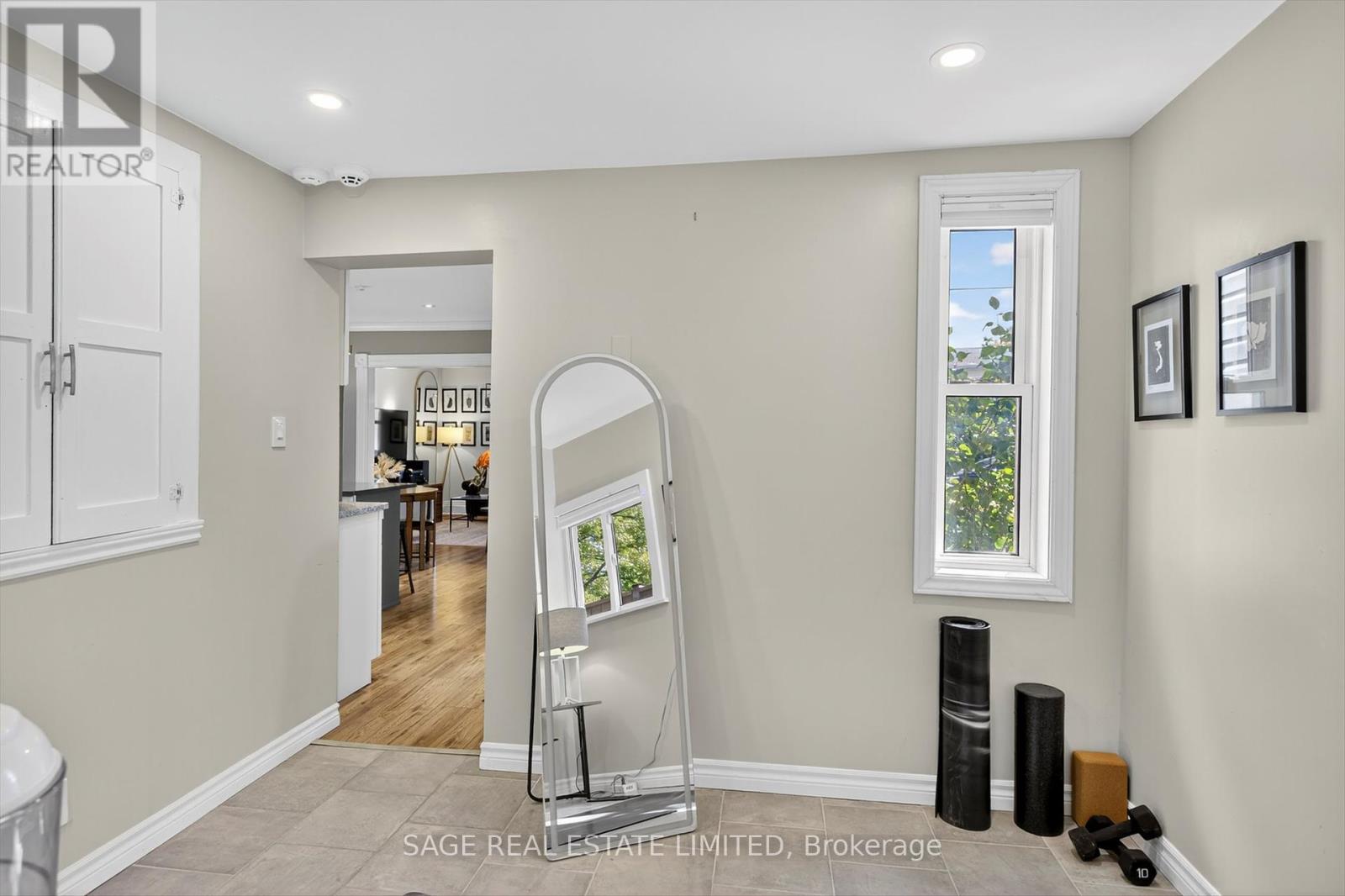 72 Victoria Avenue, Peterborough, Ontario  K9H 4W1 - Photo 23 - X12460535