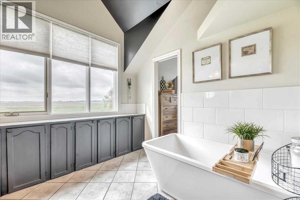 240044a Township Road 244, Rural Wheatland County, Alberta  T1P 0M9 - Photo 46 - A2221698