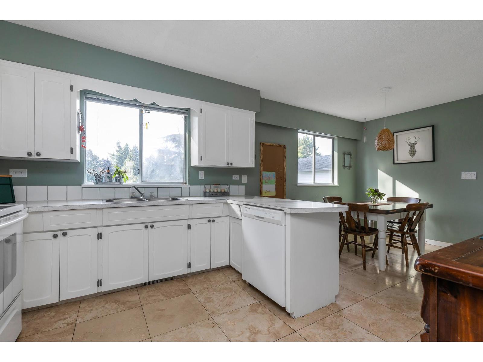 33160 Best Avenue, Mission, British Columbia  V2V 2T1 - Photo 4 - R3056682