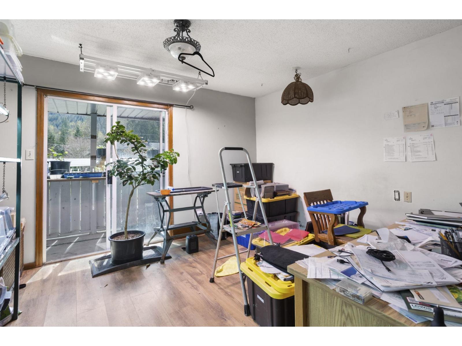 49187 Bell Acres Road, Chilliwack River Valley, Sardis - Chwk River Valley, British Columbia  V4Z 1C1 - Photo 13 - R3057895