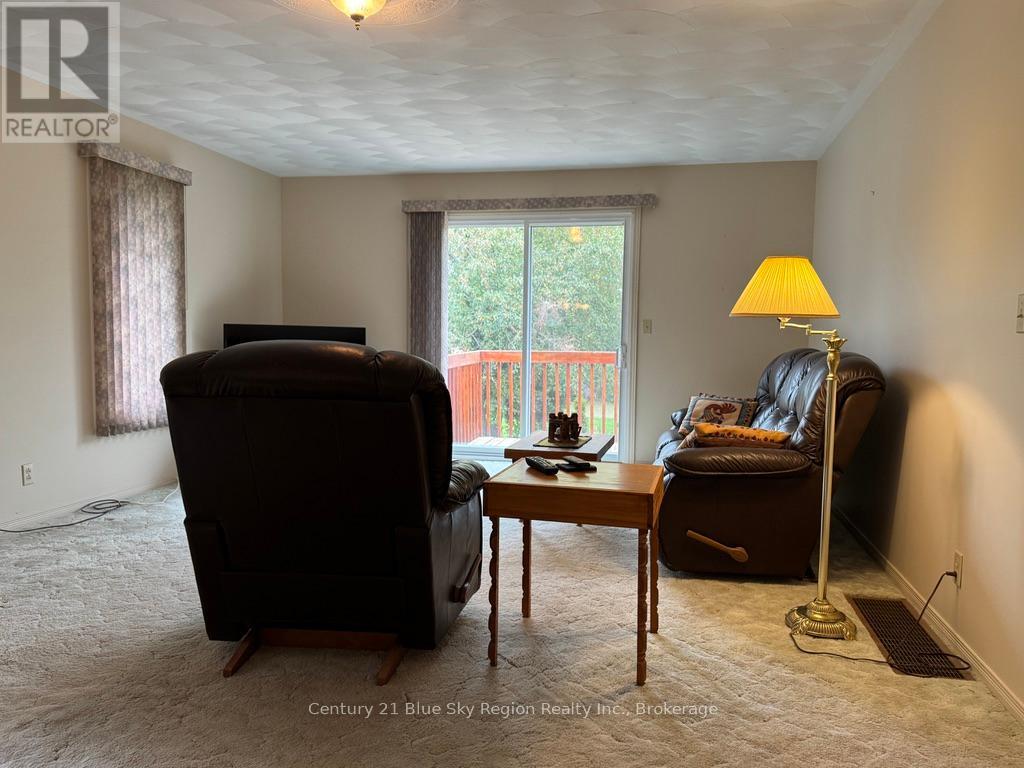 363 Main Street, Powassan, Ontario  P0H 0A4 - Photo 25 - X12460580