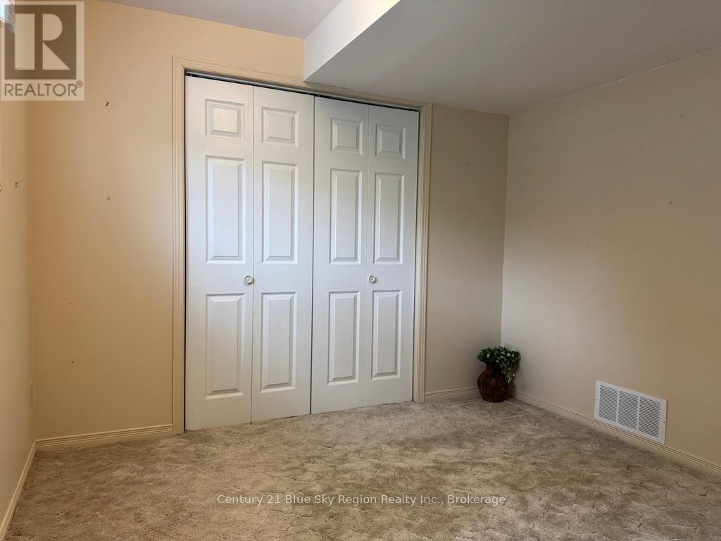 363 Main Street, Powassan, Ontario  P0H 0A4 - Photo 36 - X12460580