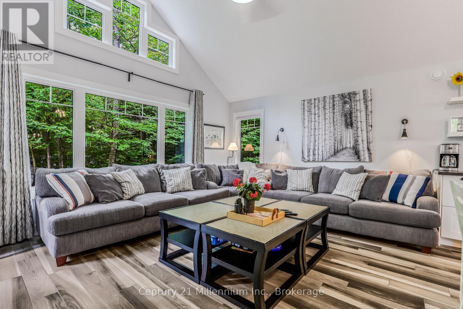 184 Lakewood Lane, Grey Highlands, Ontario  N0C 1H0 - Photo 27 - X12410844