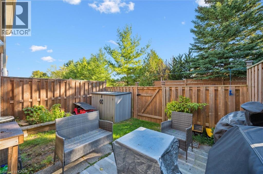 56 Montcalm Drive Unit# K, Kitchener, Ontario  N2B 2R1 - Photo 31 - 40778477