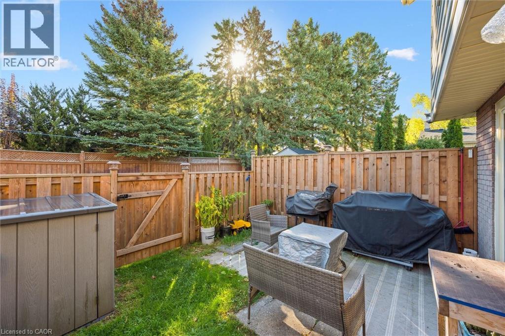56 Montcalm Drive Unit# K, Kitchener, Ontario  N2B 2R1 - Photo 34 - 40778477