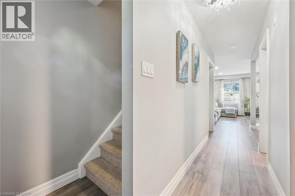 56 Montcalm Drive Unit# K, Kitchener, Ontario  N2B 2R1 - Photo 6 - 40778477