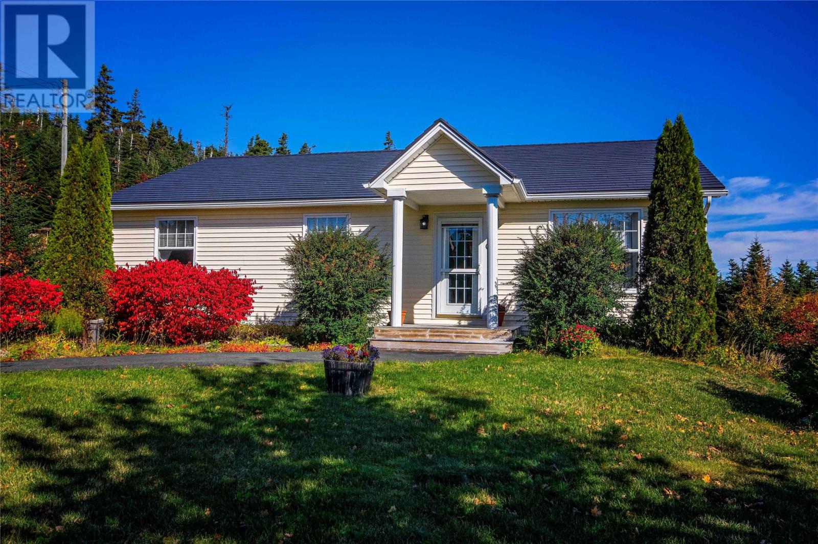 6 Nathaniel Drive, Torbay, Newfoundland & Labrador  A1K 1M5 - Photo 3 - 1291401