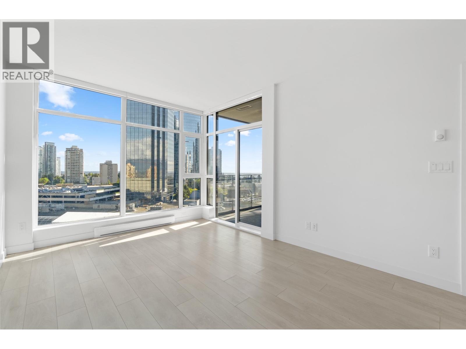 1501 6098 Station Street, Burnaby, British Columbia  V5H 0H4 - Photo 11 - R3054550