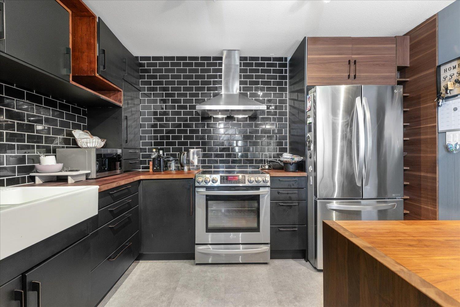 203 2575 Ware Street, Abbotsford, British Columbia  V2S 3E2 - Photo 4 - R3057656