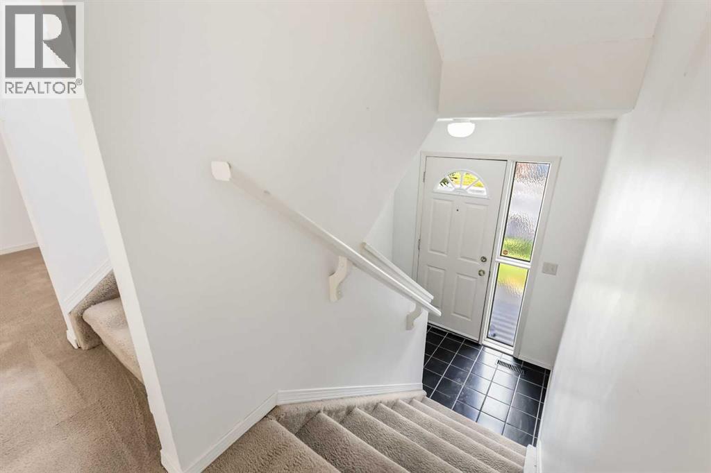 77, 5810 Patina Drive Sw, Calgary, Alberta  T3H 2Y6 - Photo 2 - A2262528
