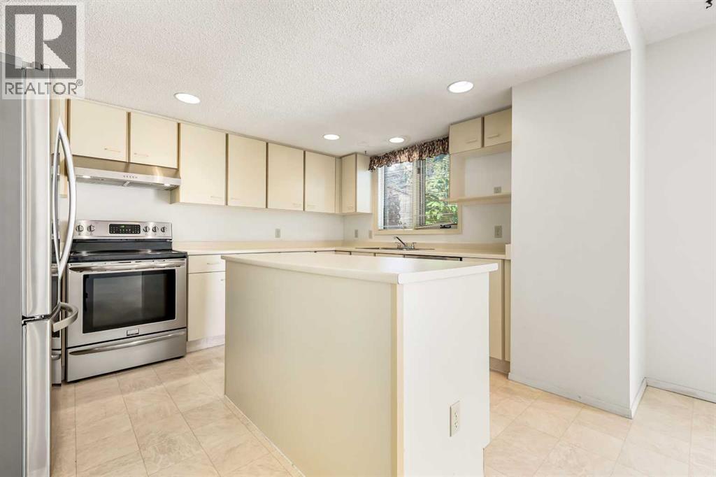 77, 5810 Patina Drive Sw, Calgary, Alberta  T3H 2Y6 - Photo 12 - A2262528