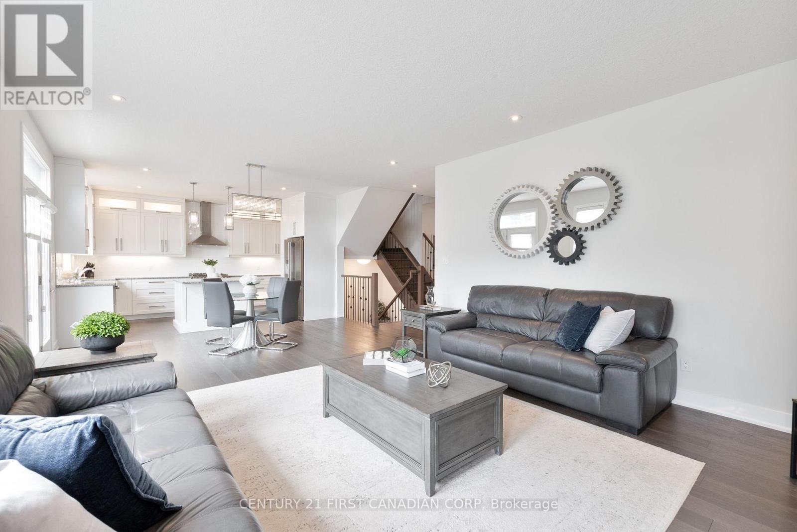 1366 Thornley Street, London South (South L), Ontario  N6K 0B2 - Photo 19 - X12460773