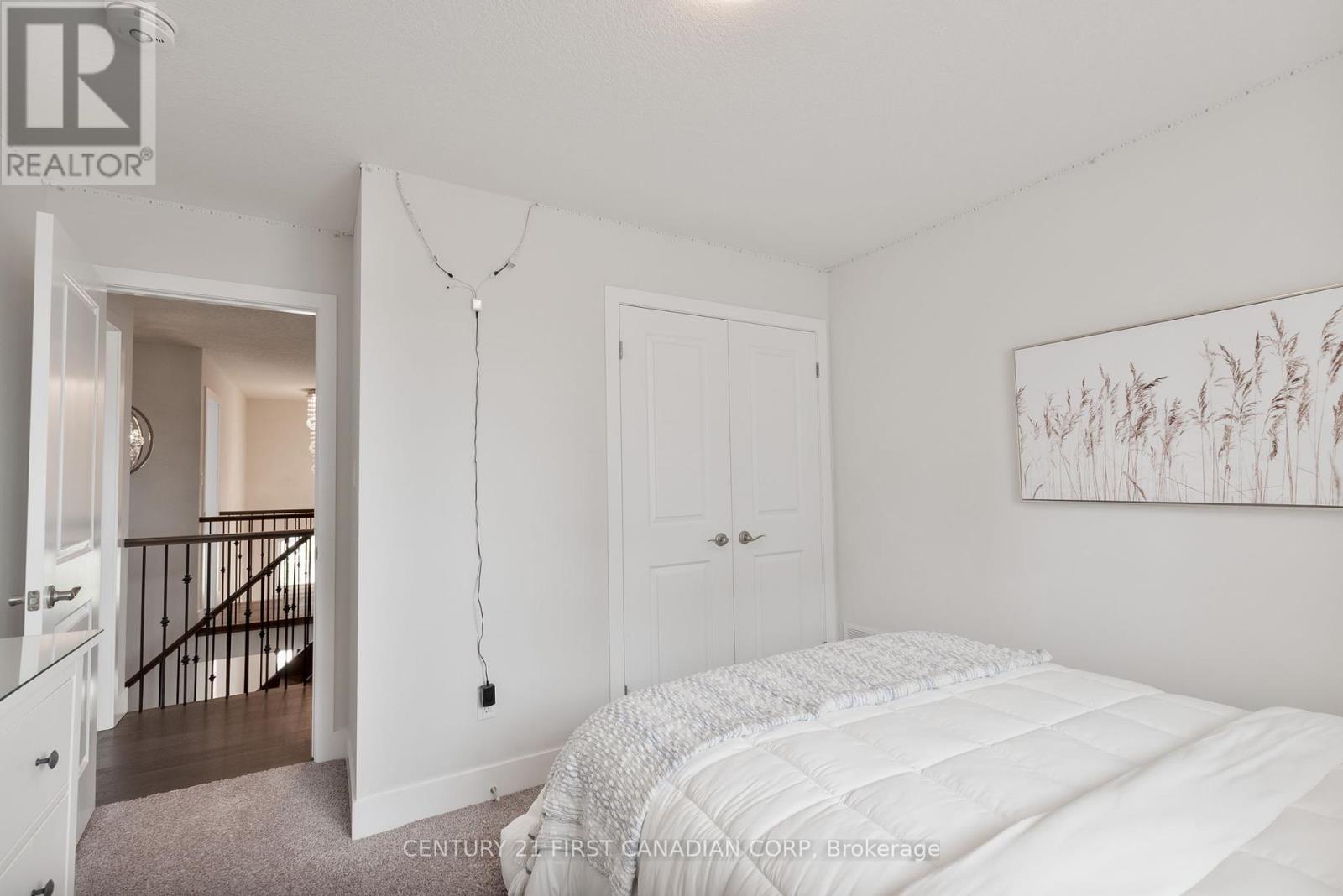 1366 Thornley Street, London South (South L), Ontario  N6K 0B2 - Photo 29 - X12460773