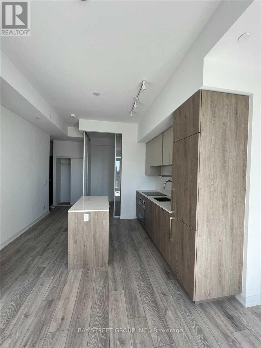 1601 - 15 Holmes Avenue, Toronto, Ontario  M2N 4L8 - Photo 6 - C12460575