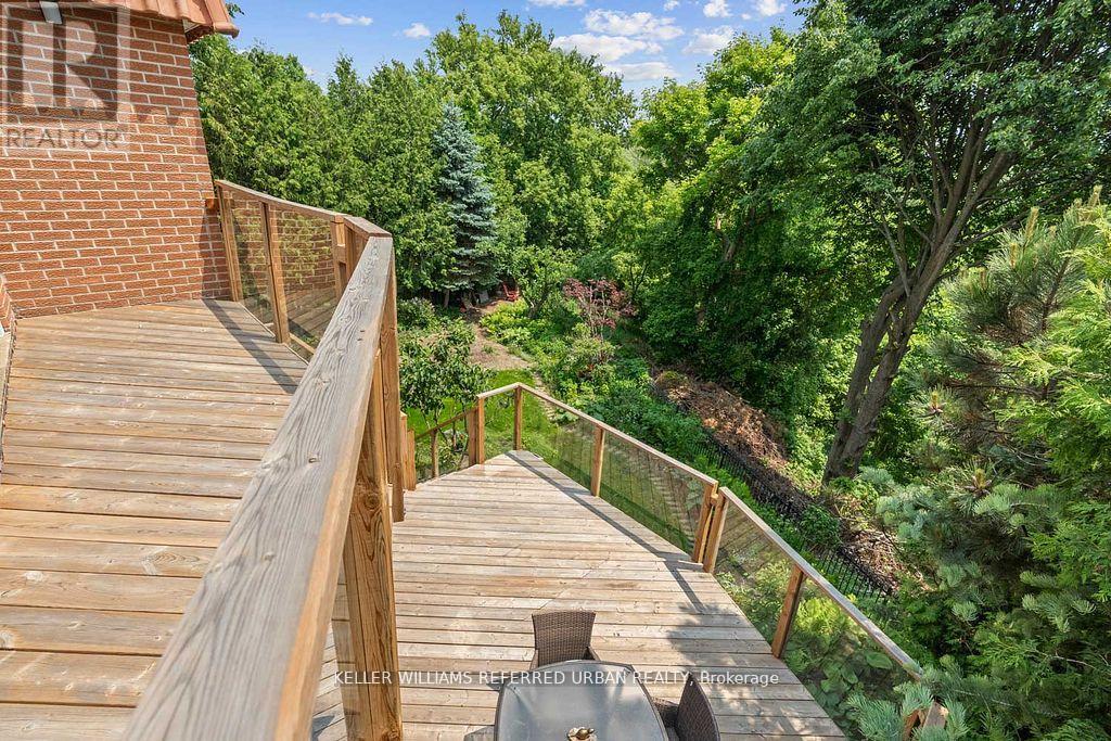 4 Saddletree Drive, Toronto, Ontario  M2H 3L3 - Photo 2 - C12460624