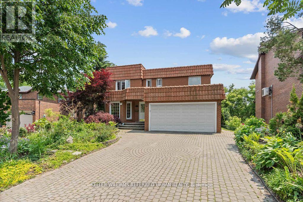 4 Saddletree Drive, Toronto, Ontario  M2H 3L3 - Photo 4 - C12460624