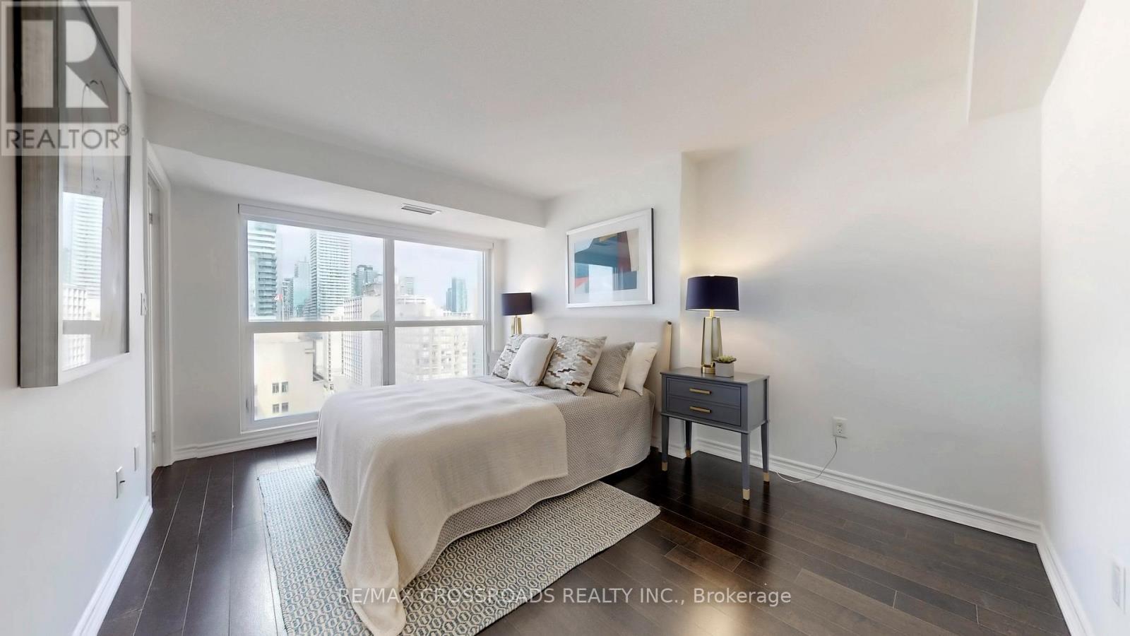 1602 - 386 Yonge Street, Toronto, Ontario  M5B 0A5 - Photo 19 - C12460630