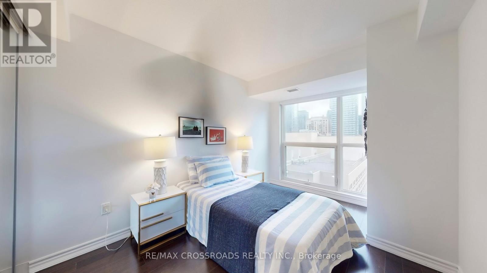 1602 - 386 Yonge Street, Toronto, Ontario  M5B 0A5 - Photo 26 - C12460630