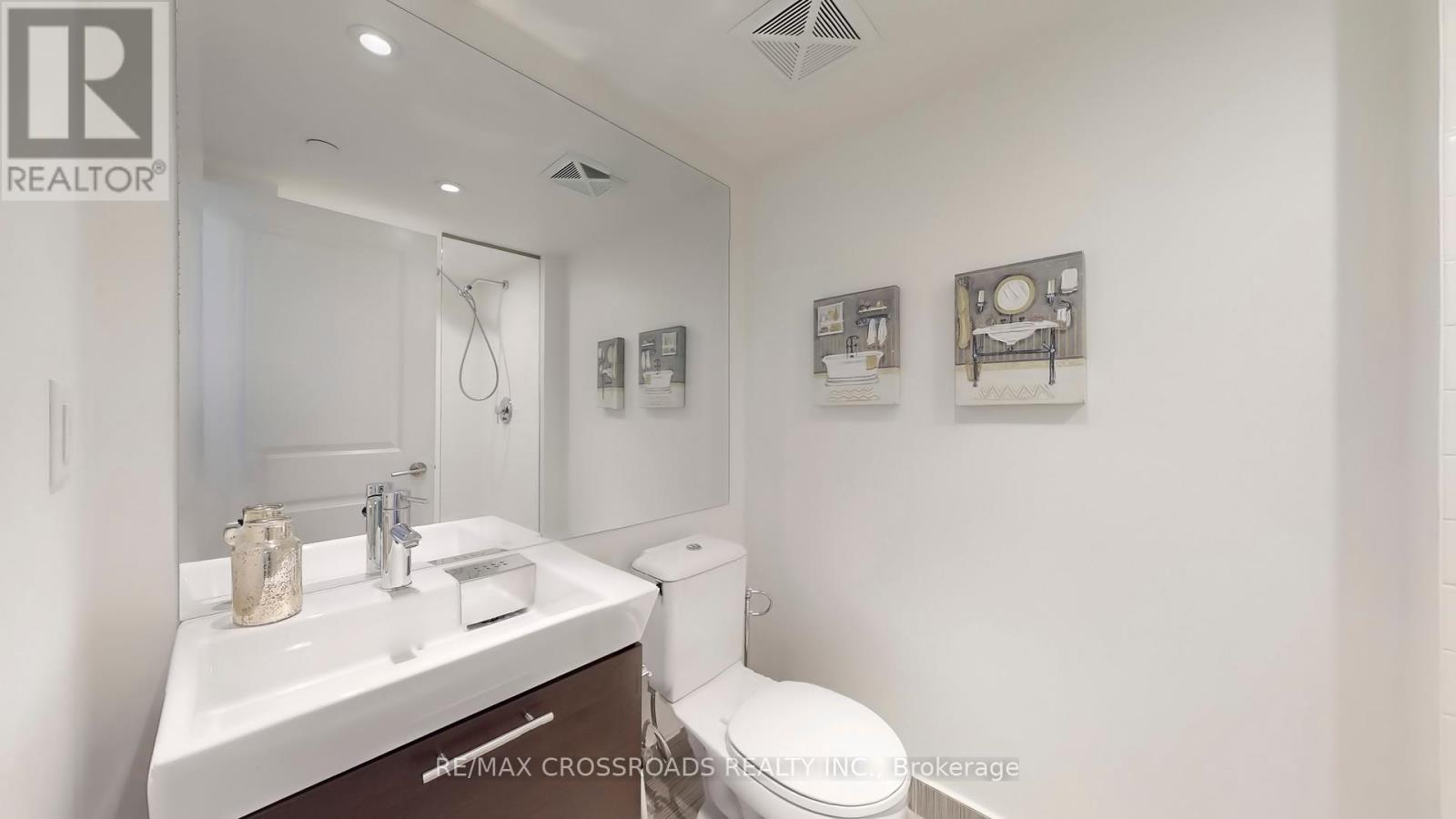 1602 - 386 Yonge Street, Toronto, Ontario  M5B 0A5 - Photo 29 - C12460630