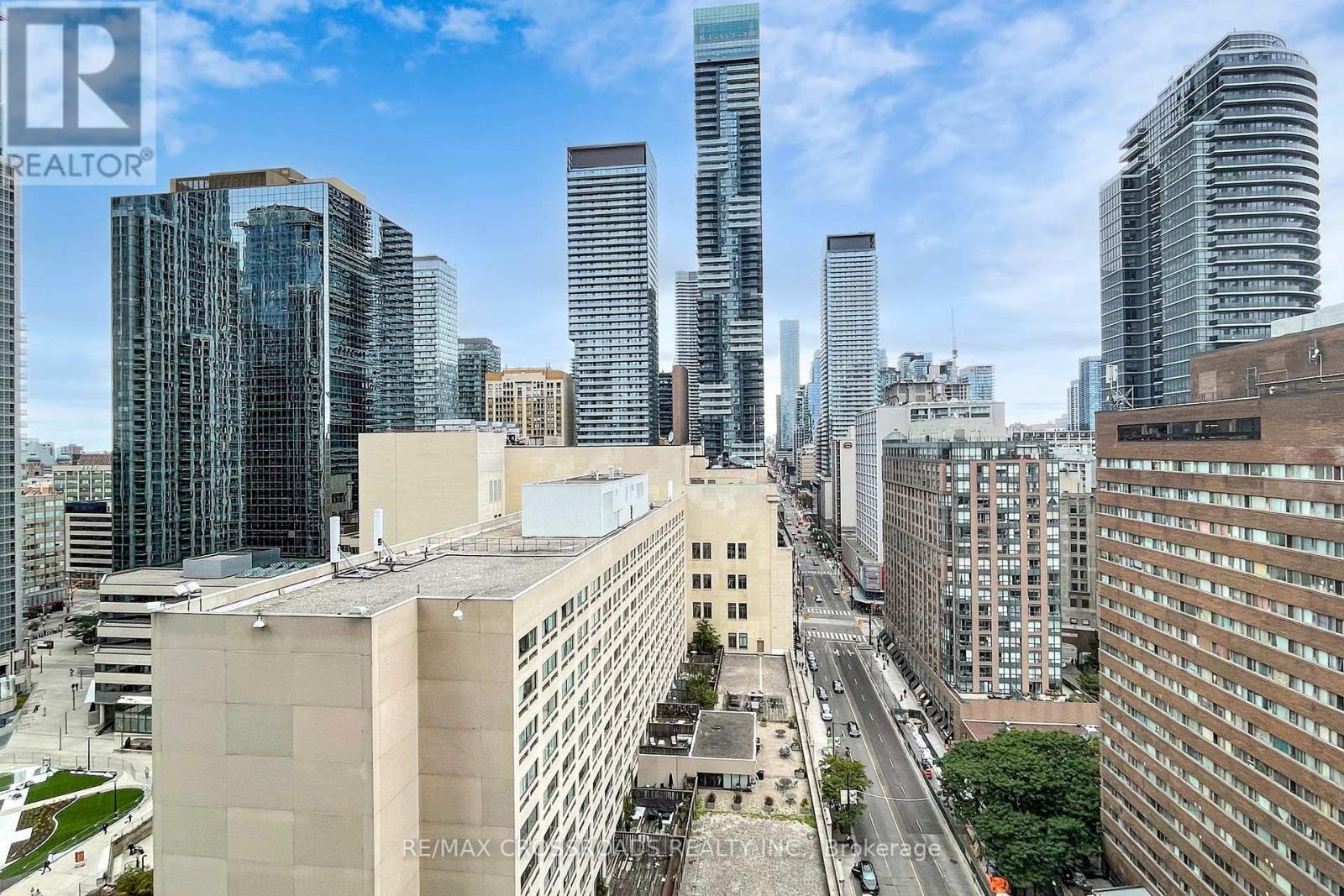 1602 - 386 Yonge Street, Toronto, Ontario  M5B 0A5 - Photo 35 - C12460630