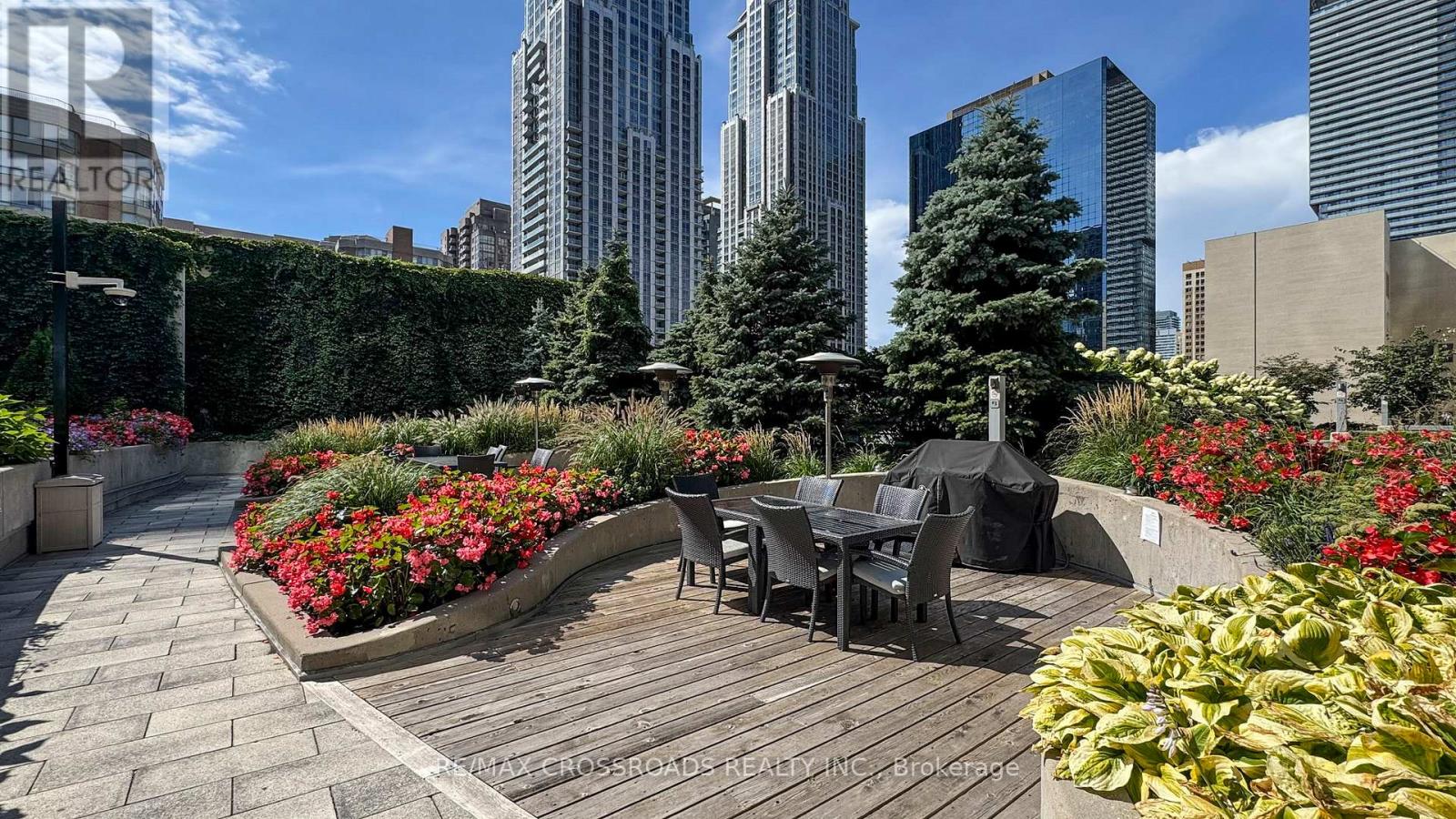 1602 - 386 Yonge Street, Toronto, Ontario  M5B 0A5 - Photo 47 - C12460630