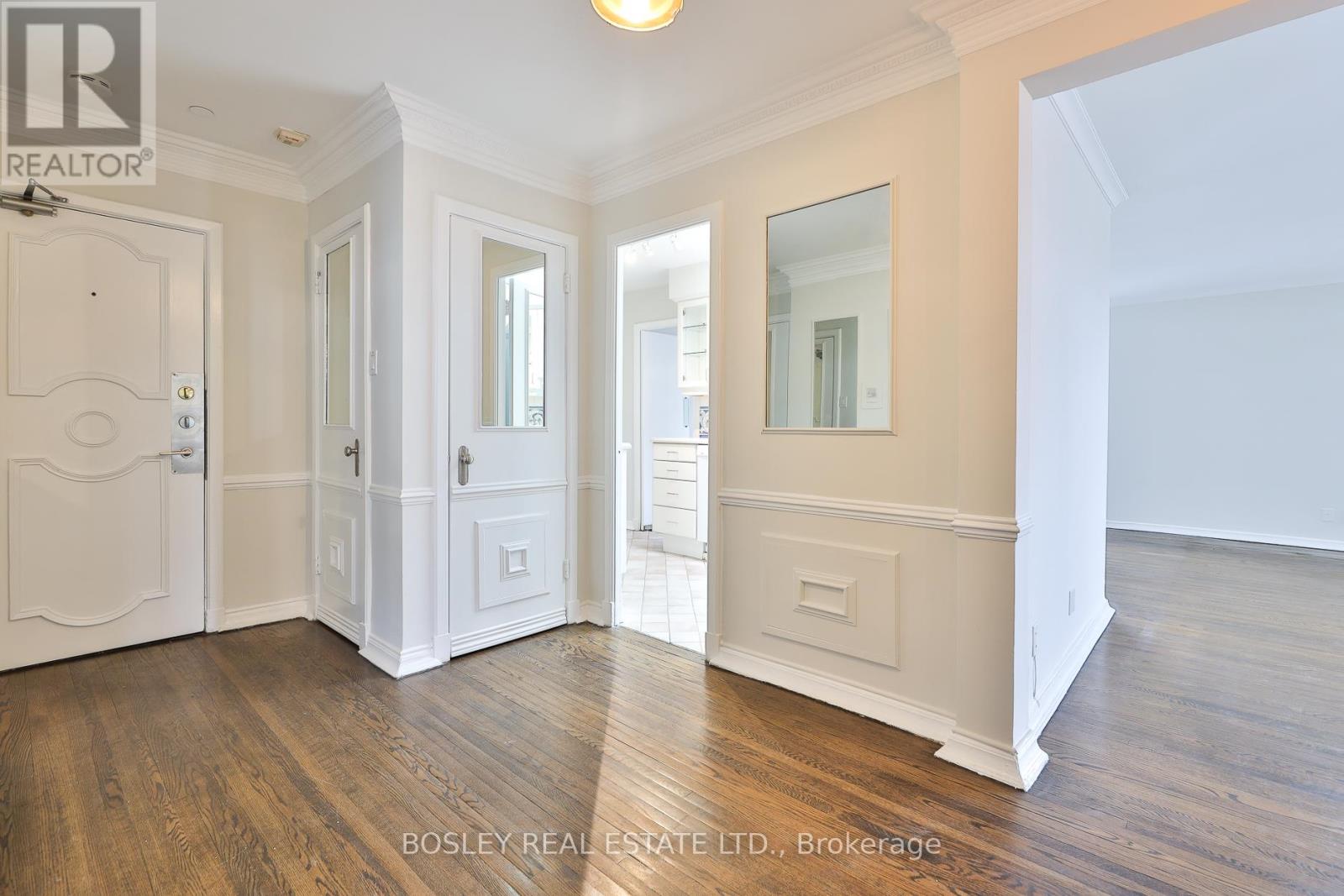 604 - 707 Eglinton Avenue W, Toronto, Ontario M5N 1C8 - Photo 5 - C12460642