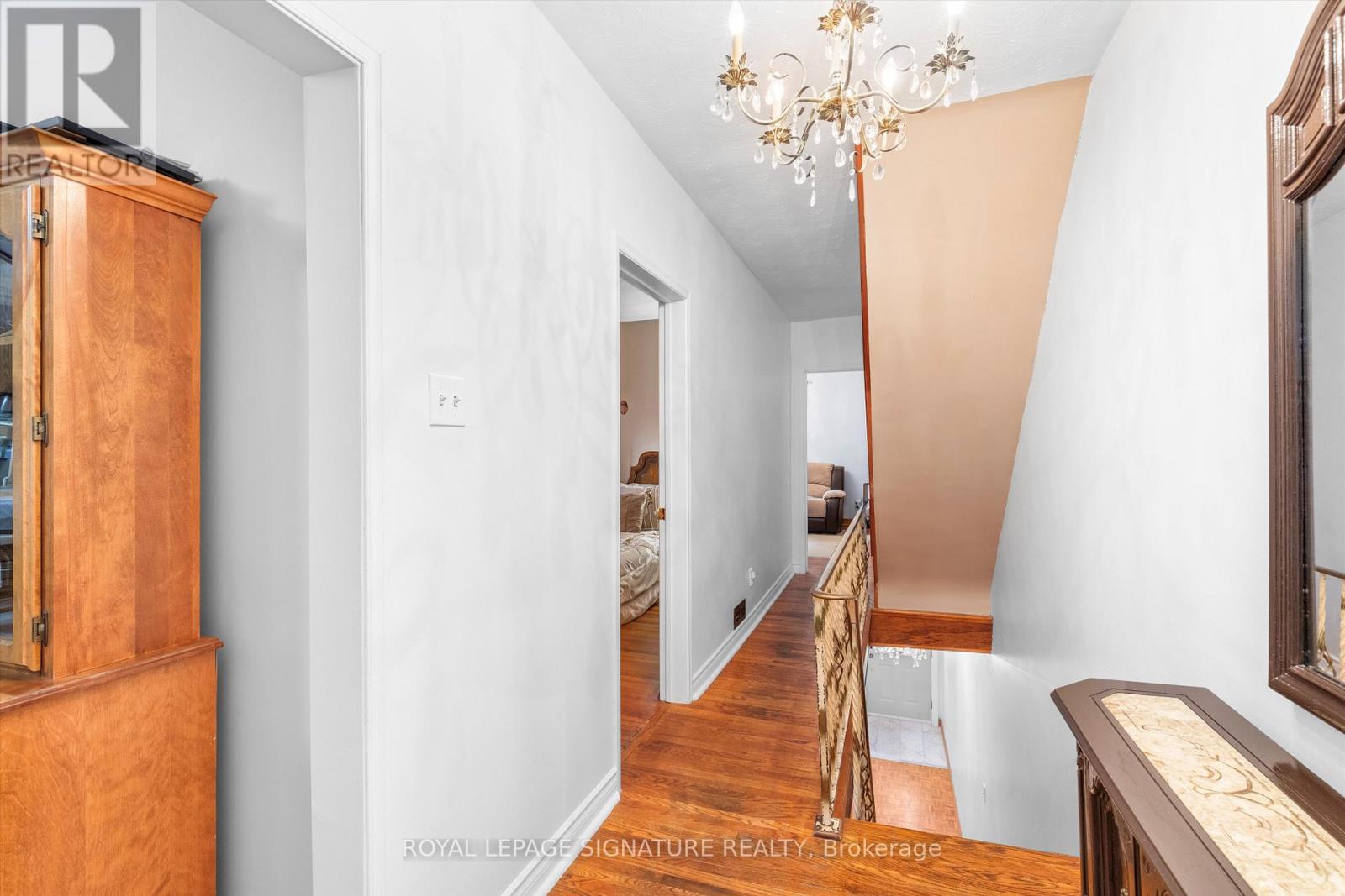 244 Grace Street, Toronto, Ontario  M6G 3A6 - Photo 16 - C12460686