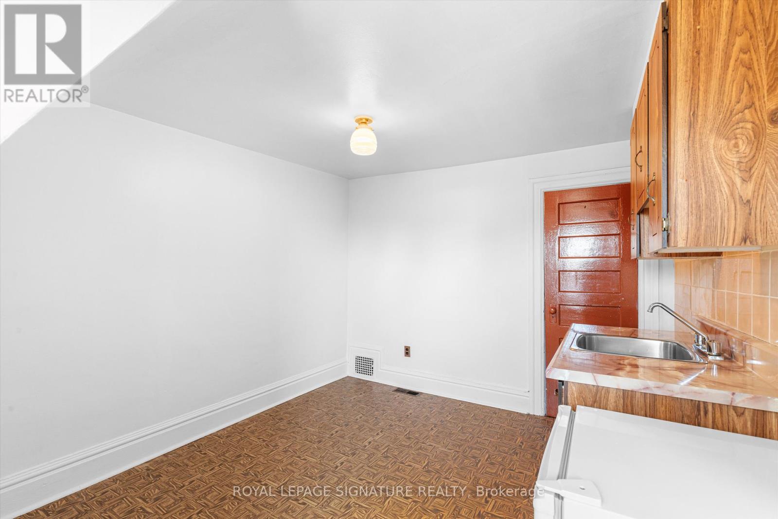 244 Grace Street, Toronto, Ontario  M6G 3A6 - Photo 21 - C12460686
