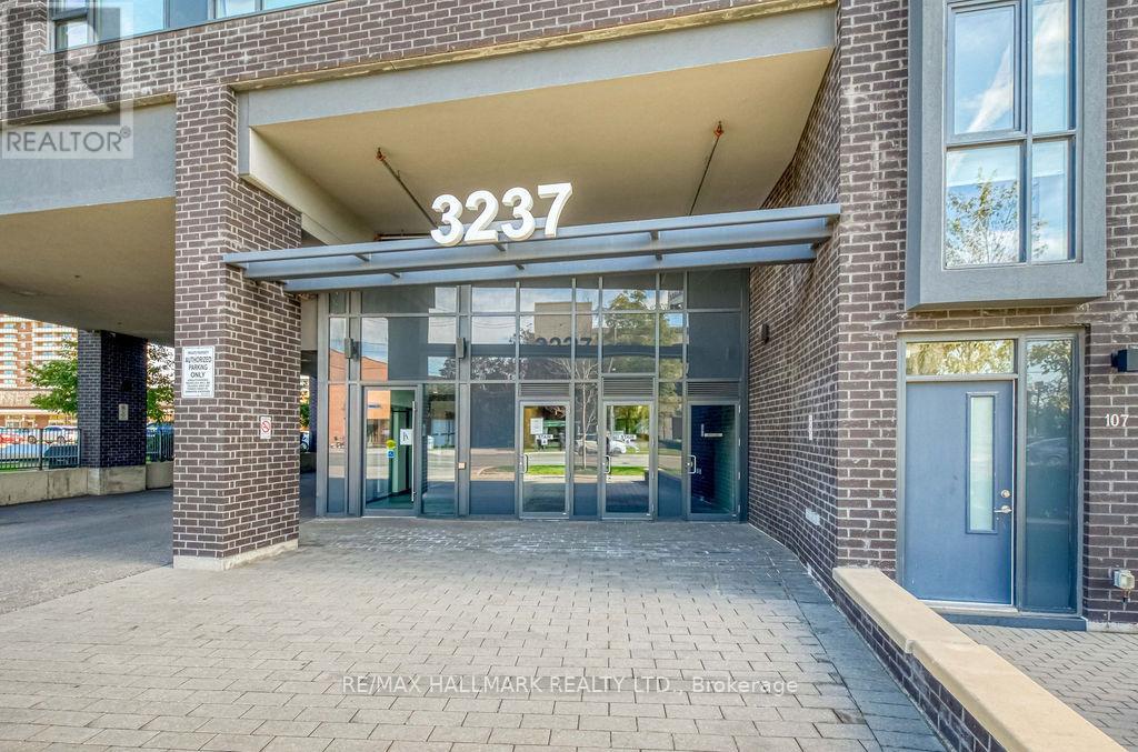 302 - 3237 Bayview Avenue W, Toronto, Ontario  M2K 0G1 - Photo 2 - C12460688