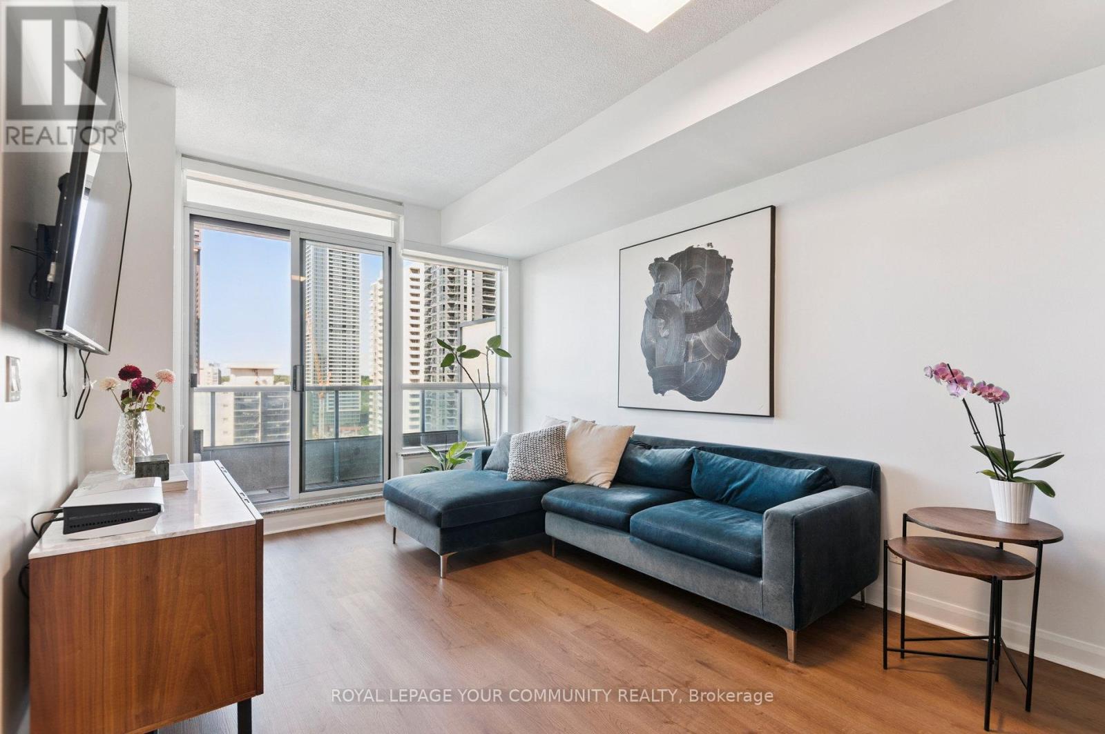 1311 - 500 Sherbourne Street, Toronto, Ontario  M4X 1L1 - Photo 12 - C12460706