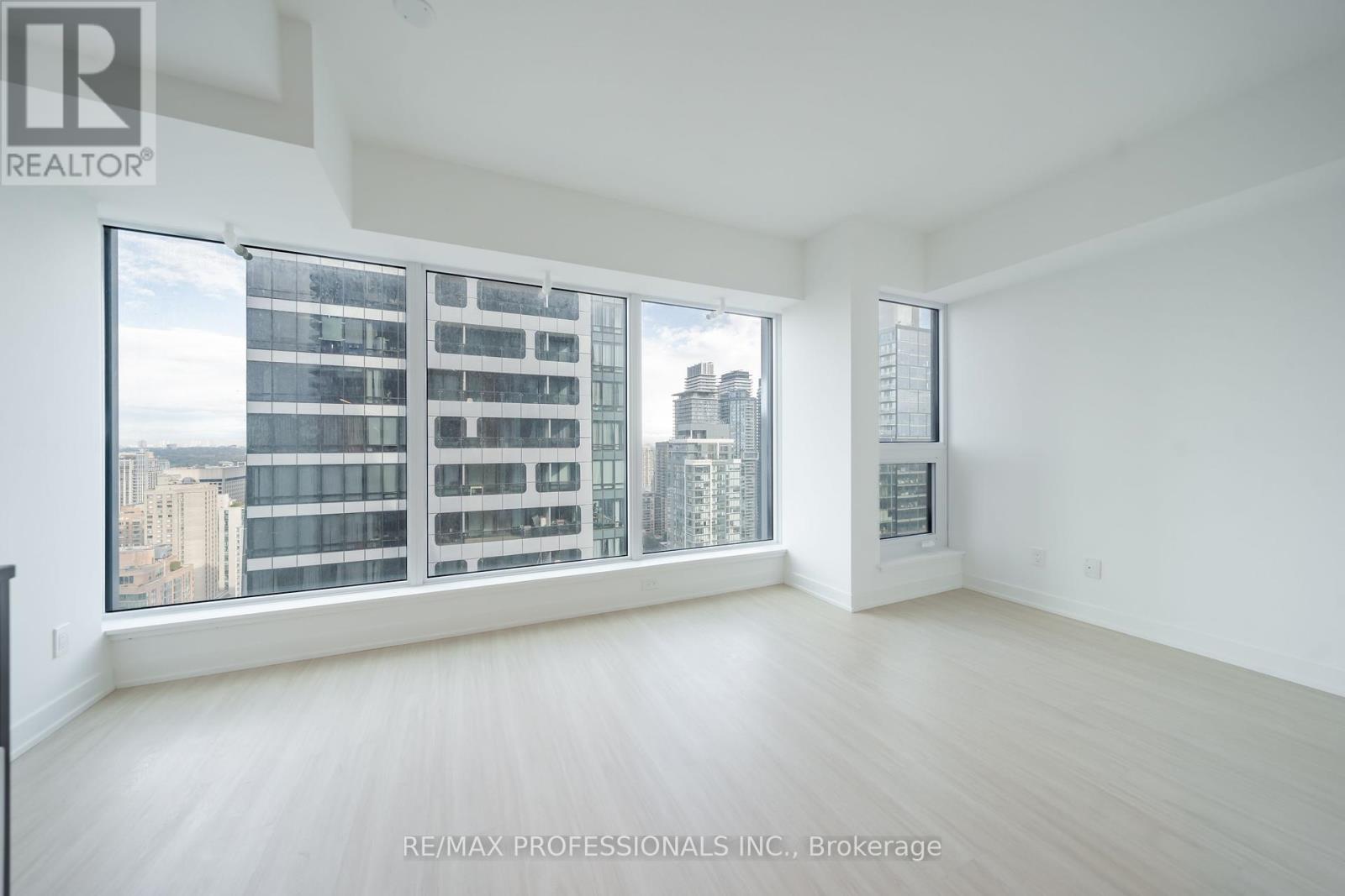 4206 - 8 Wellesley Street W, Toronto, Ontario  M4Y 1E7 - Photo 18 - C12460710