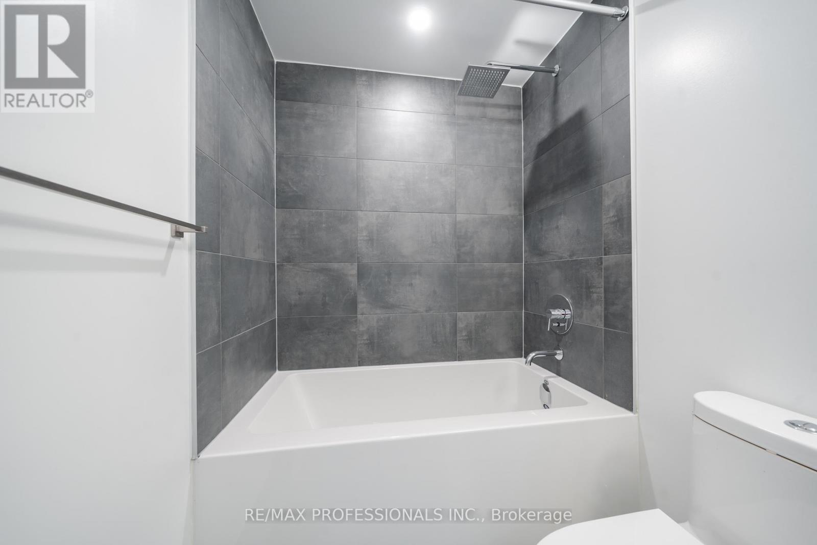 4206 - 8 Wellesley Street W, Toronto, Ontario  M4Y 1E7 - Photo 20 - C12460710