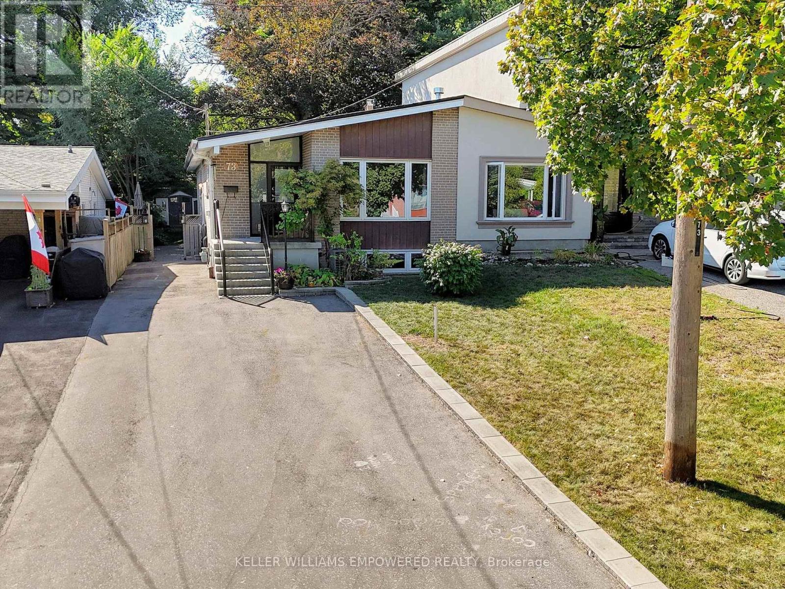 73 Northey Drive, Toronto, Ontario  M2L 2S8 - Photo 2 - C12460719