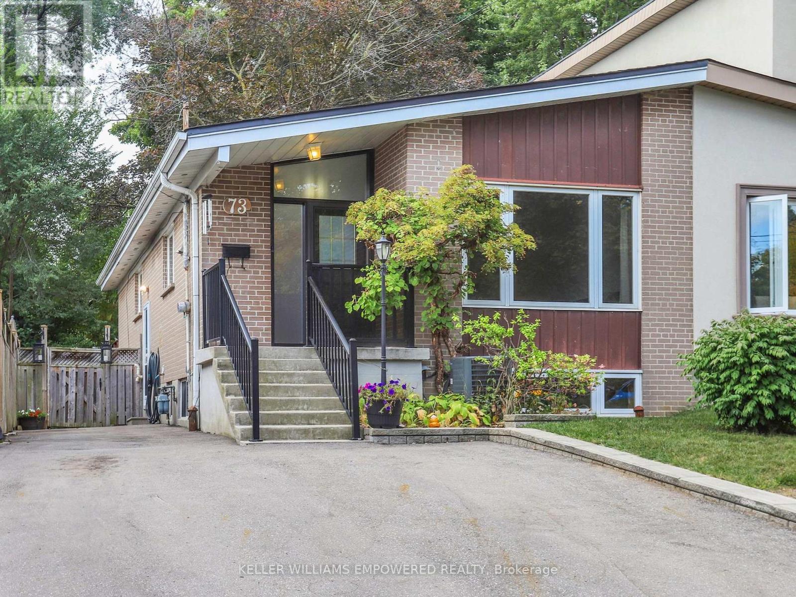 73 Northey Drive, Toronto, Ontario  M2L 2S8 - Photo 3 - C12460719