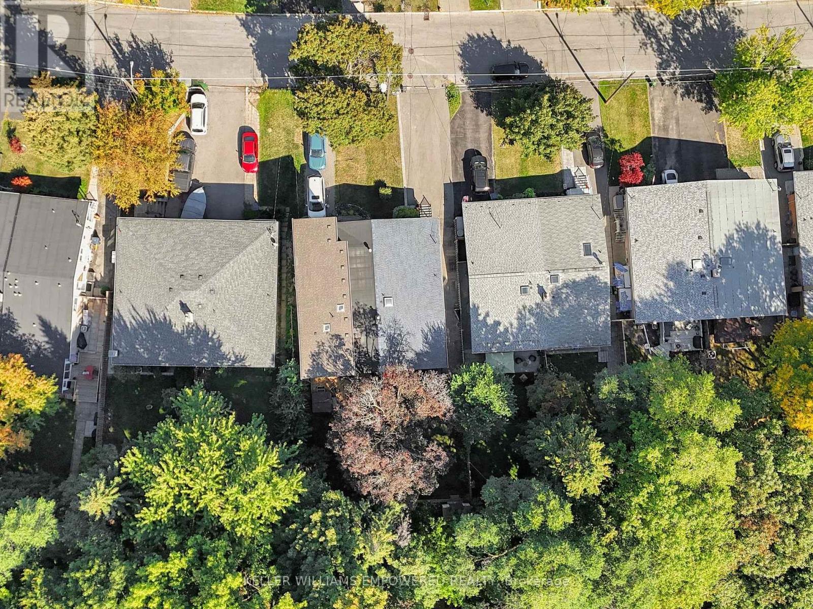 73 Northey Drive, Toronto, Ontario  M2L 2S8 - Photo 4 - C12460719
