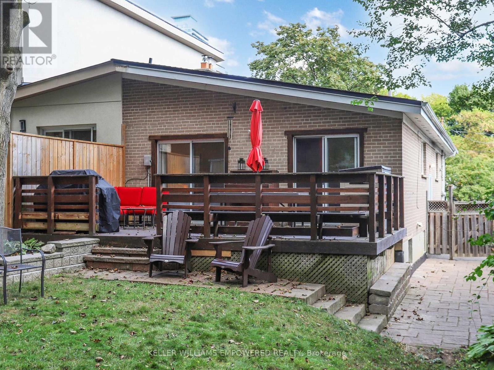 73 Northey Drive, Toronto, Ontario  M2L 2S8 - Photo 7 - C12460719