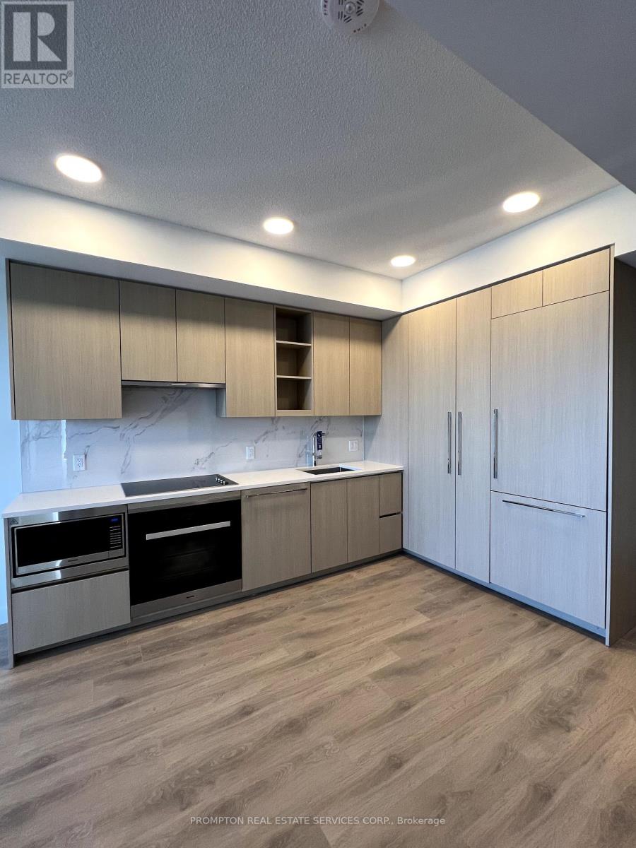 2007 - 25 MCMAHON DRIVE, Toronto, Ontario