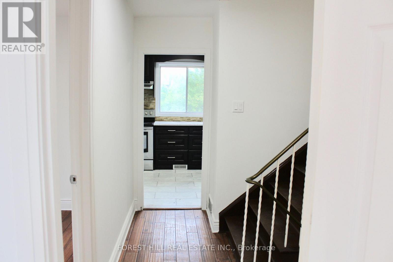 First Floor - 8 Doverwood Court, Toronto, Ontario  M2M 2G7 - Photo 14 - C12460729