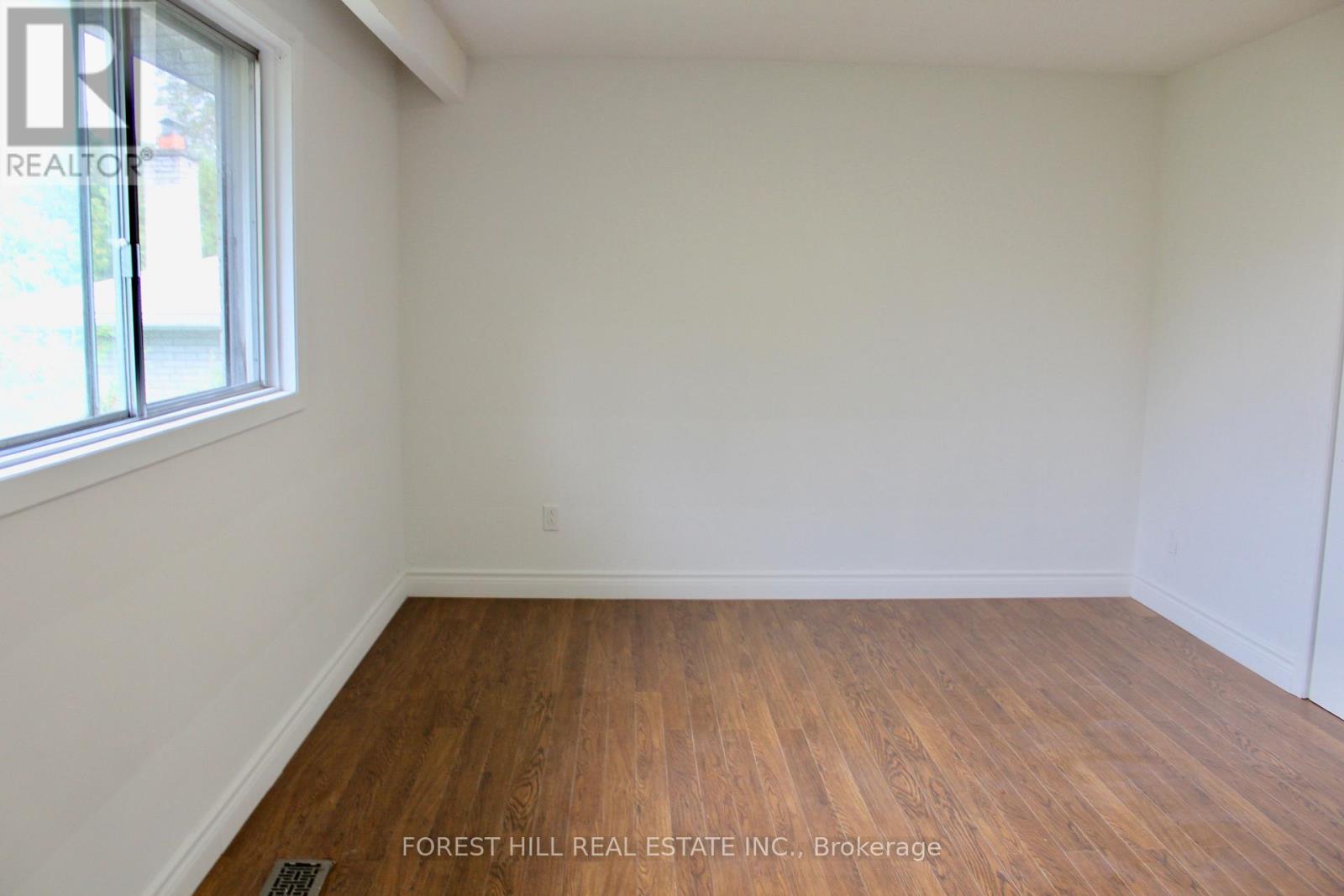 First Floor - 8 Doverwood Court, Toronto, Ontario  M2M 2G7 - Photo 26 - C12460729