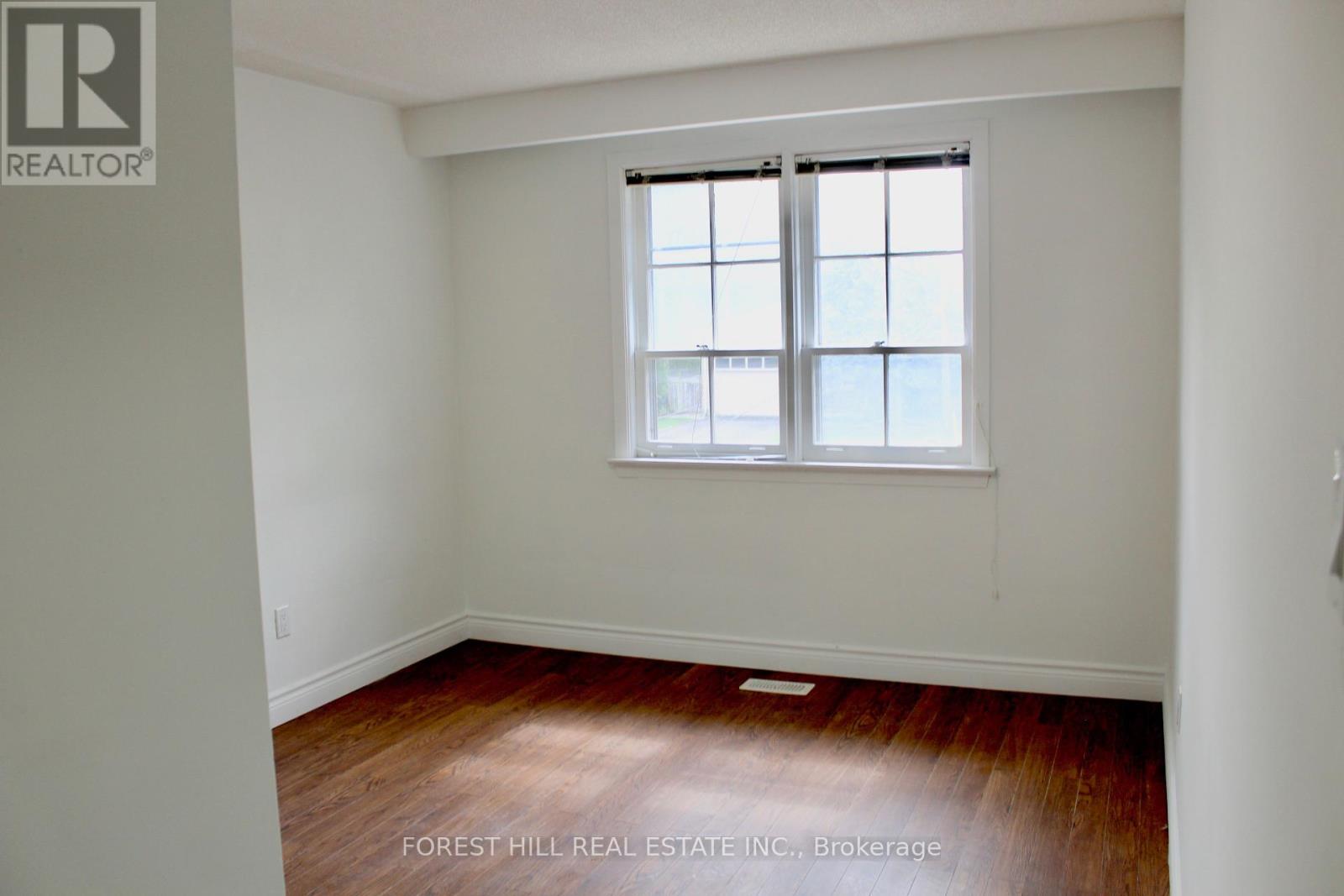 First Floor - 8 Doverwood Court, Toronto, Ontario  M2M 2G7 - Photo 30 - C12460729