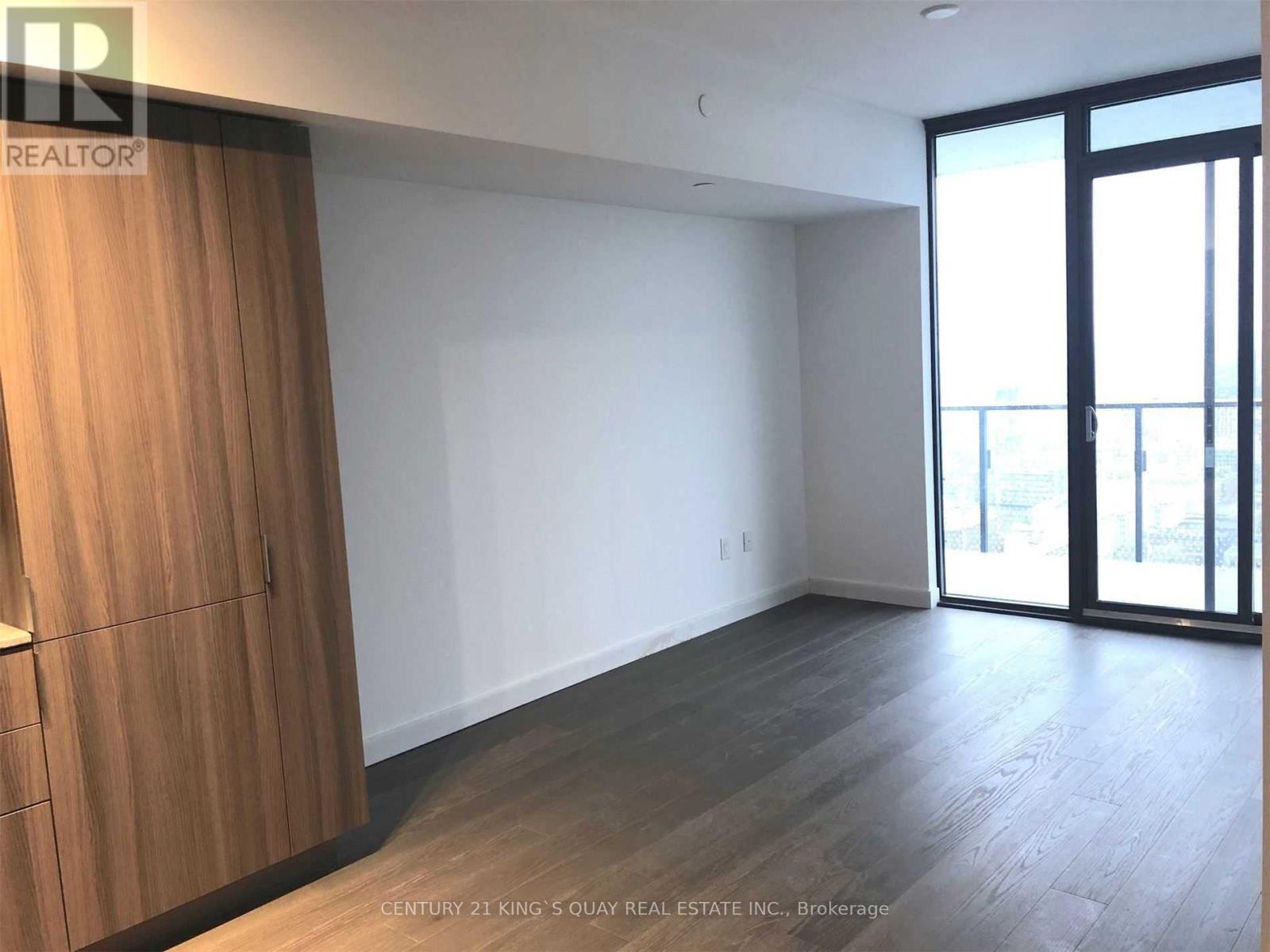4607 - 11 Wellesley Street W, Toronto, Ontario  M4Y 0G4 - Photo 10 - C12460732