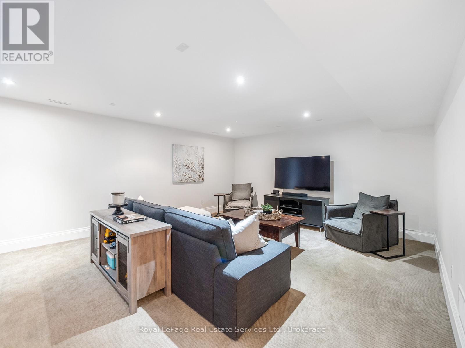295 Maple Avenue, Oakville, Ontario  L6J 3M5 - Photo 32 - W12460748