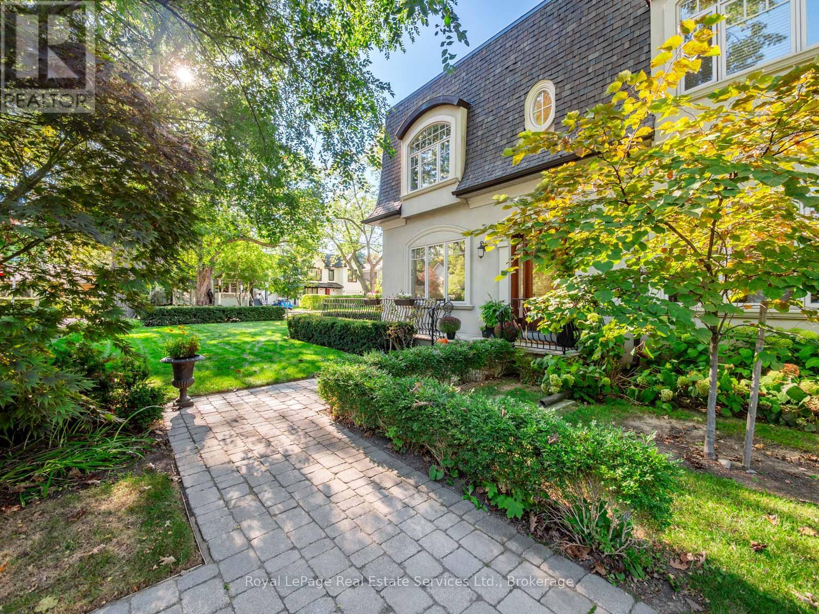 295 Maple Avenue, Oakville, Ontario  L6J 3M5 - Photo 40 - W12460748