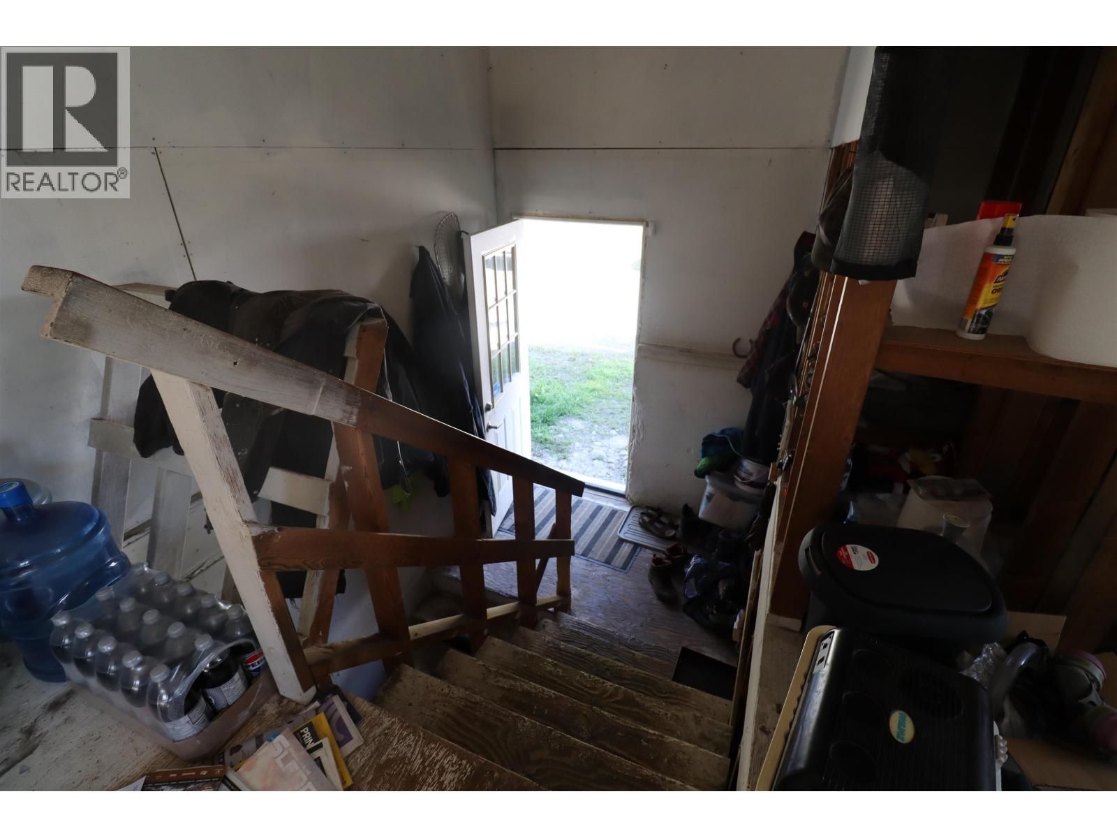 10015 Mossman Road, Prince George, British Columbia  V2N 5B3 - Photo 5 - R3057942