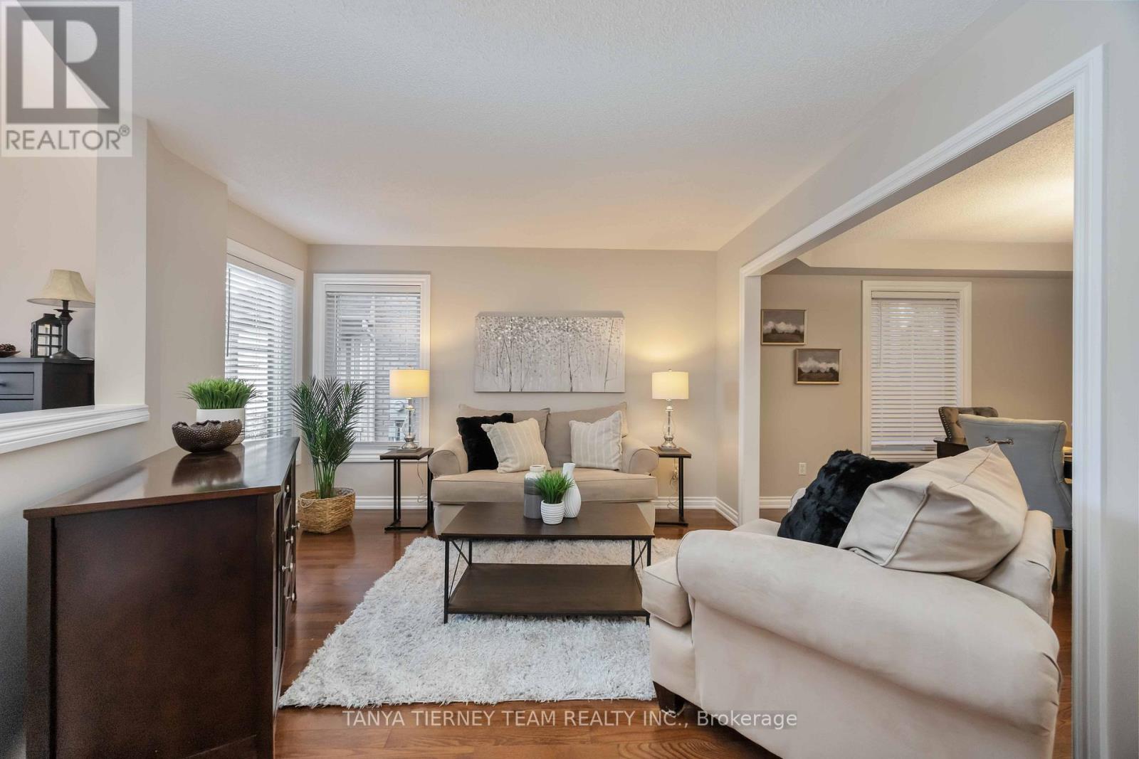 25 Medland Avenue, Whitby, Ontario  L1P 1S1 - Photo 7 - E12460607