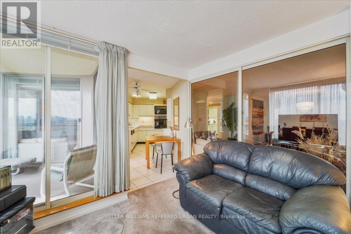 1918 - 175 Bamburgh Circle, Toronto, Ontario  M1W 3X8 - Photo 15 - E12460648