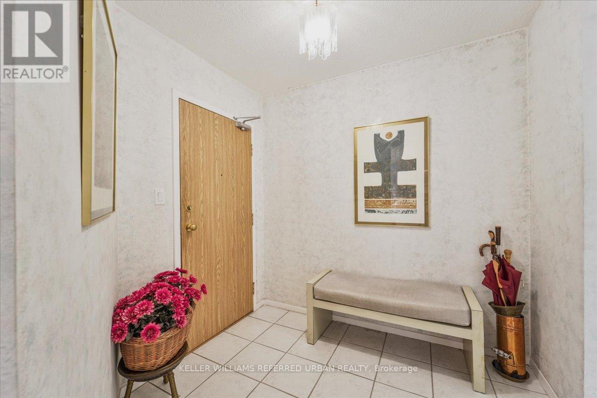 1918 - 175 Bamburgh Circle, Toronto, Ontario  M1W 3X8 - Photo 3 - E12460648