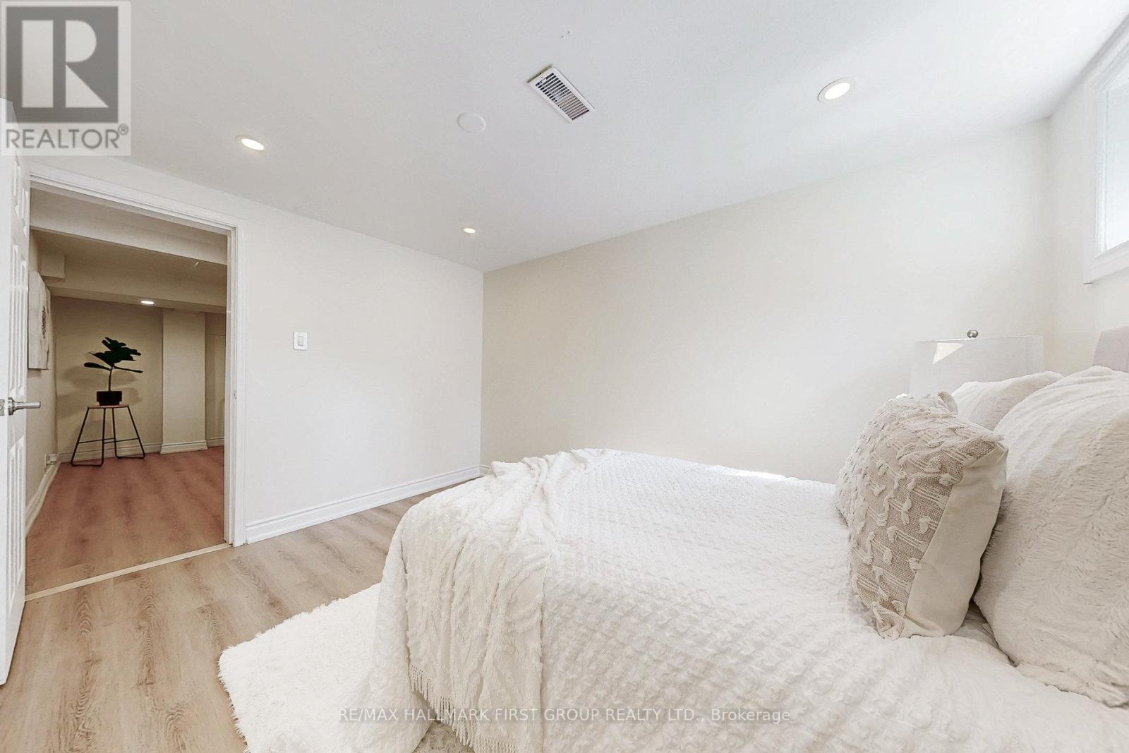 589 Marksbury Road, Pickering, Ontario  L1W 2T1 - Photo 36 - E12460705